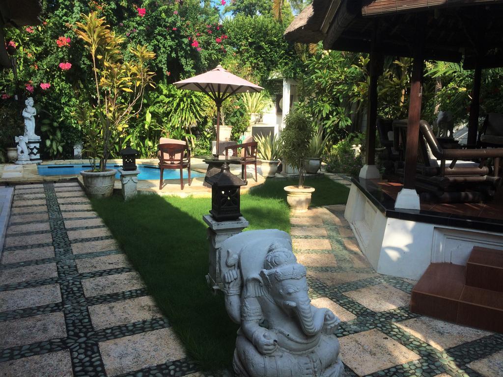 Villa Riddi Seminyak (Bali)