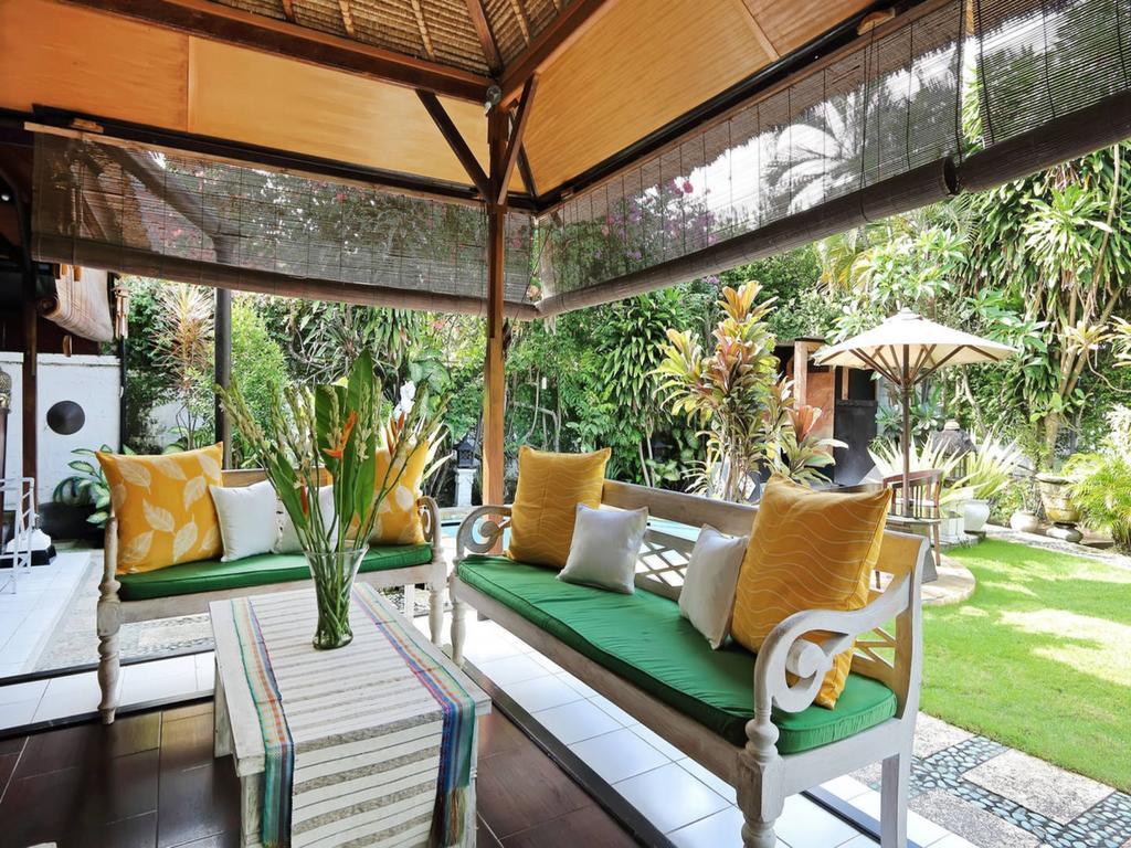 Riddi * Seminyak (Bali)